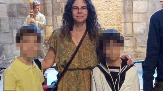 tin-dolofonisan-ta-paidia-tis-nekri-48chroni-mitera-oi-gioi-tis-13-amp-038-16-eton-tin-straggalisan-mechri-thanatoy-229049