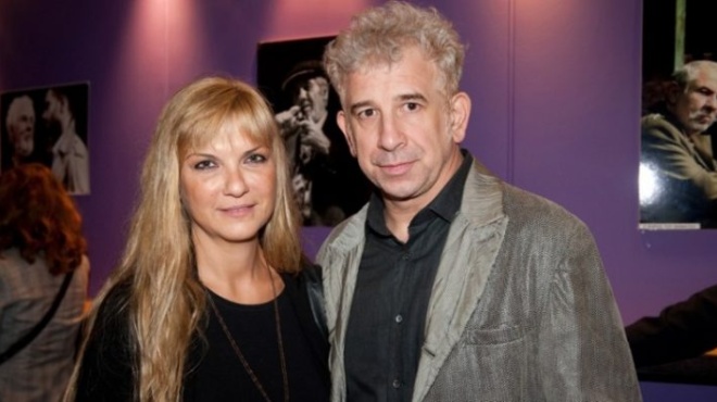 anagkastike-na-paei-na-doylepsei-i-gynaika-toy-se-athlia-oikonomiki-katastasi-i-oikogeneia-filippidi-231933