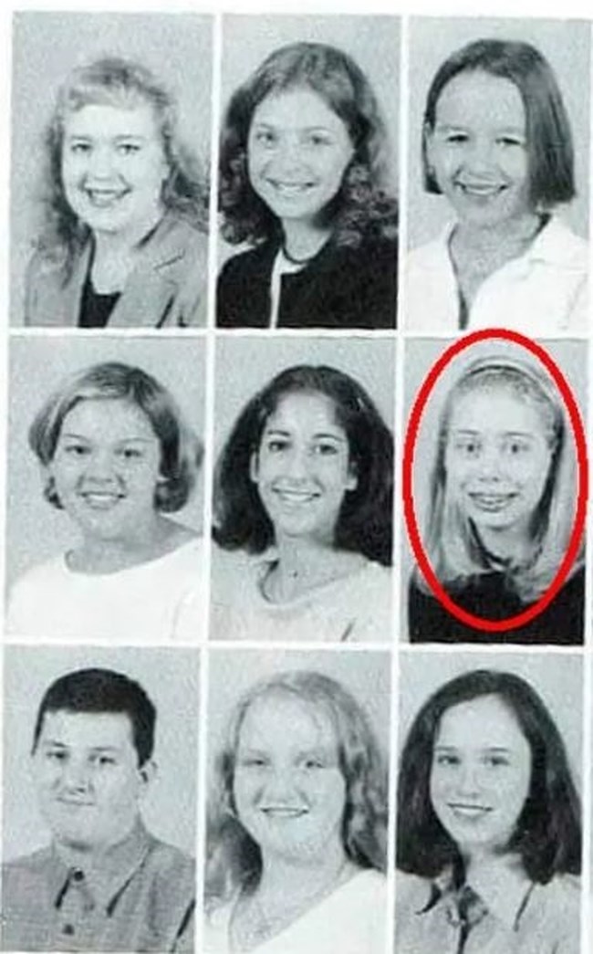 16χρονη έιωσε στον καναπέ του σπιτιού της 