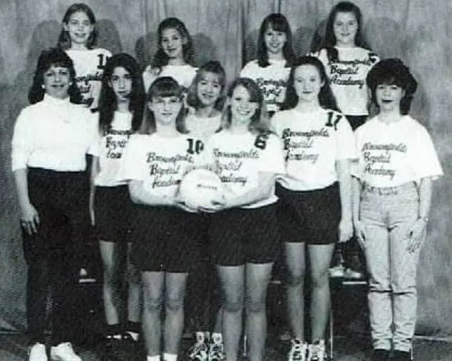 16χρονη έλιωσε στον καναπέ του σπιτιού της 