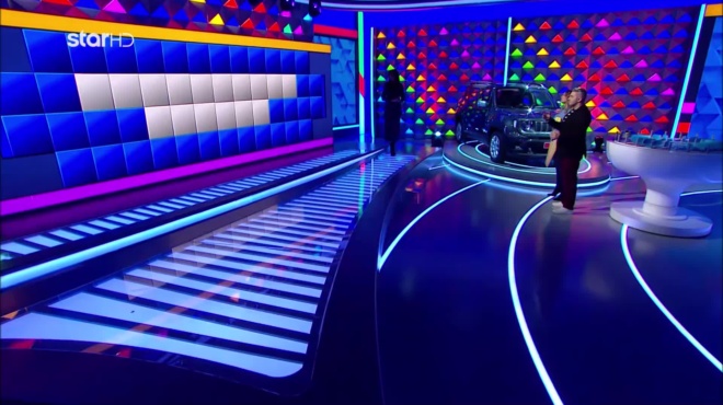 ekane-to-apisteyto-paiktria-ston-trocho-tis-tychis-vrike-ti-lexi-se-2-deyterolepta-kai-trelane-ton-petro-polychronidi-232538