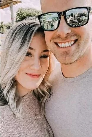 25χρονη γυναίκα αποφάσισε να γίνει νοικοκυρά 