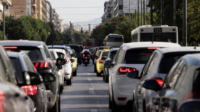 prosochi-kaka-mantata-gia-osoys-echoyn-aytokinito-10etias-fetos-den-glytonoyn-to-prostimo-242923