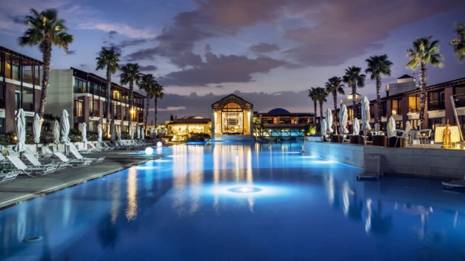 pagomara-ston-toyrismo-loyketo-sto-pio-diasimo-xenodocheio-tis-polis-telos-epochis-meta-apo-21-chronia-244435