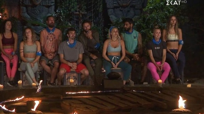 ta-pano-kato-sto-survivor-anakoinose-tin-xafniki-apochorisi-vomva-o-lianos-kai-amp-8220-pagose-amp-8221-paiktes-amp-038-tiletheates-238333