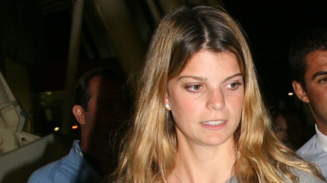 ta-amp-8230-xepoylaei-ola-i-athina-onasi-den-einai-pia-disekatommyrioychos-to-megalo-lathos-poy-tin-ekane-na-chasei-oli-tin-perioysia-tis-252533