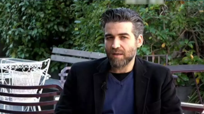 koykla-ithopoios-mitera-2-paidion-i-diasimi-syzygos-toy-giorgoy-christodoyloy-amp-038-i-spania-emfanisi-toy-zeygarioy-247334