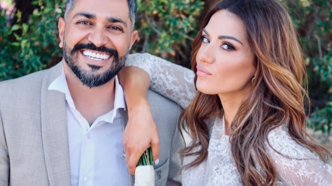 echei-2-paidia-apo-diaforetikes-gynaikes-i-koykla-kori-amp-038-o-gios-toy-leyteri-soyltatoy-prin-ti-vaso-laskaraki-254362