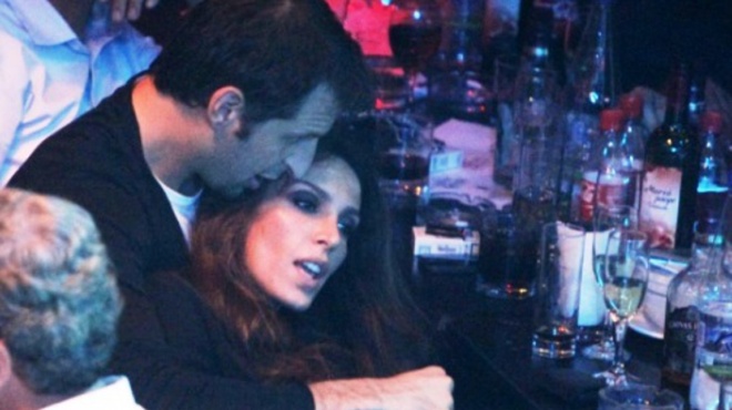 aytos-2-metra-ayti-1-83-o-thodoris-papaloykas-kai-i-vasiliki-tsekoyra-einai-to-pio-psilo-zeygari-tis-elladas-248039