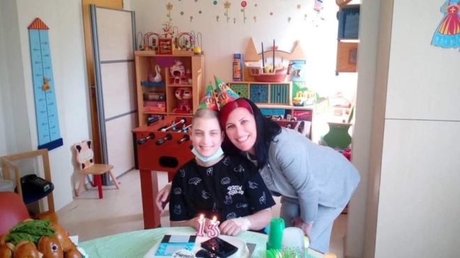 eklapsa-kai-o-theos-me-ta-logia-tis-popis-paraskeya-ochi-karkine-de-nikises-to-paidi-moy-giati-zei-stin-psychi-moy-249488