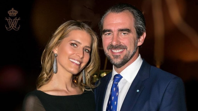 kaneis-de-perimene-na-chorisoyn-o-vasilikos-gamos-nikolaoy-amp-8211-tatianas-amp-038-i-teleytaia-olo-chara-emfanisi-toys-251140