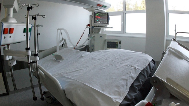 pagose-oli-i-chora-nekri-17chroni-mathitria-poy-sta-11-tis-eiche-sygkinisei-oli-tin-ellada-se-sok-oi-goneis-247689