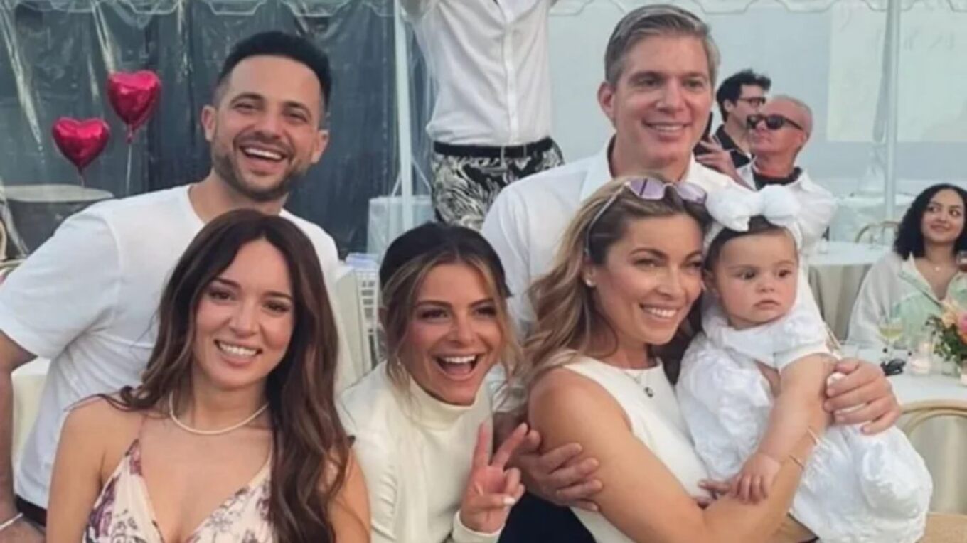 Μαρία Μενούνος