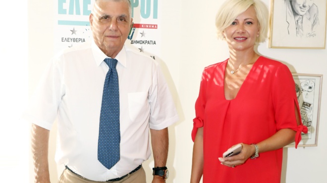 i-chira-toy-tragka-poylaei-ta-3-soyper-amaxia-toy-poy-tha-zileye-kai-o-soymacher-amp-038-tha-kerdisei-mia-akoma-perioysia-263708