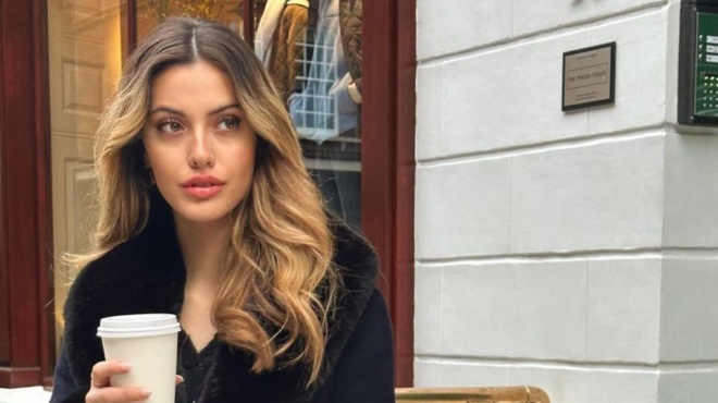 oloi-lene-pos-ton-chorise-kai-toys-dinei-tin-kalyteri-apantisi-i-danai-livieratoy-apostomonei-toys-kakoproairetoys-255913