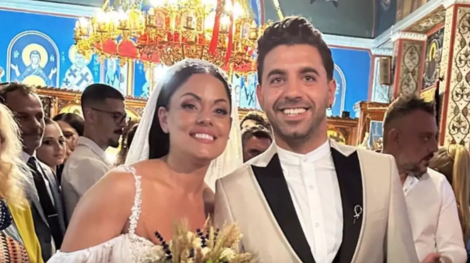 ntythike-gampros-o-diasimos-protagonistis-ton-amp-8220-pagideymenon-amp-8221-toy-ant1-i-koykla-nyfi-kai-oi-diasimoi-kalesmenoi-263323