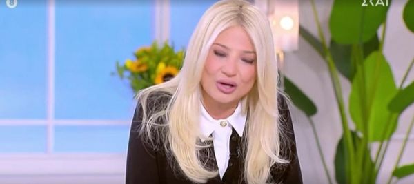 sok-gia-ti-skorda-amp-8220-eimaste-polles-mas-parakaloysan-oi-giatroi-na-kataggeiloyme-amp-038-skeftomastan-ton-stigmatismo-amp-8221-271443