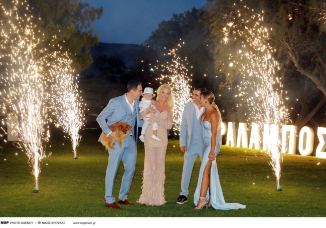 Τζούλια Κόλλια και Κωνσταντίνος Μακρυγιώργης βάφτισαν τον γιο τους