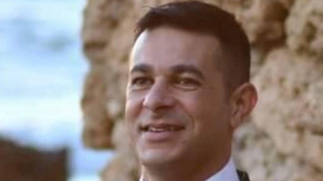 olo-to-chorio-etoimazetai-gia-tin-kideia-dystychos-o-andreas-einai-nekros-afinei-piso-toy-tin-dora-kai-ton-gio-toy-274646