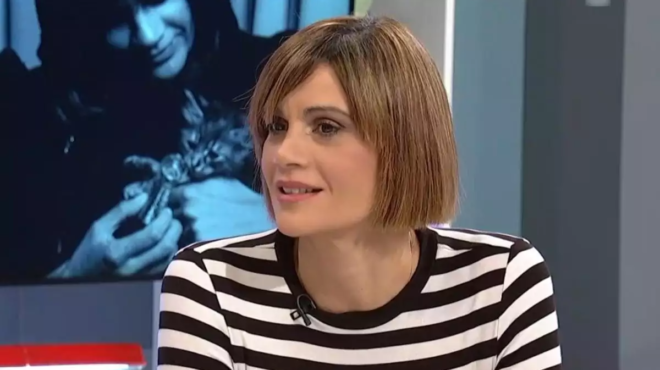 evale-makries-treses-egine-xanthia-moiazei-10-chronia-megalyteri-den-gnorizetai-i-anna-maria-papacharalampoys-266622