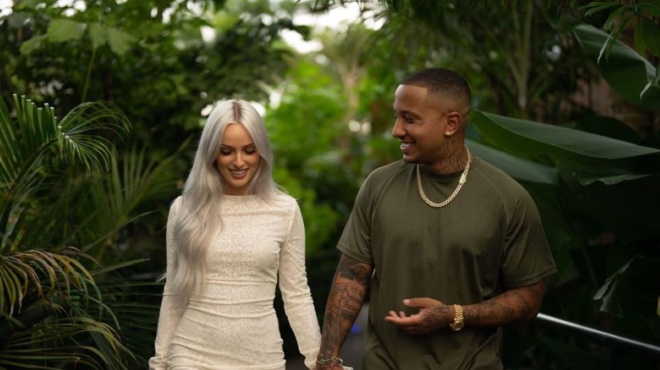 zei-san-vasilias-o-light-oi-diakopares-me-to-chlidato-skafos-toy-kai-i-kalloni-xanthia-syntrofos-toy-265431