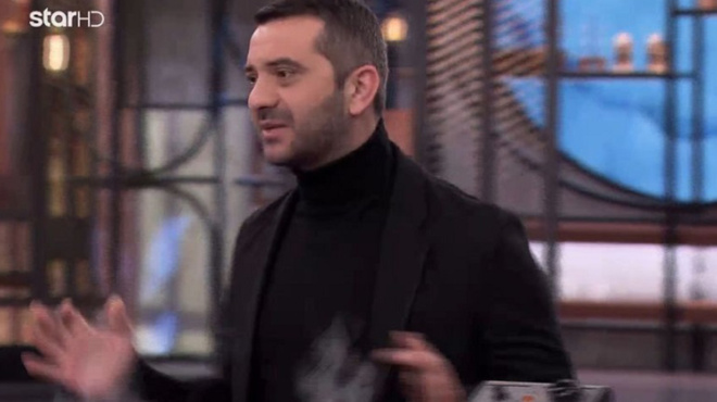 espase-o-koytsopoylos-molis-eide-poios-sef-mpike-toy-eicha-pei-tha-koimamai-sto-parkingk-mechri-na-me-parete-266706