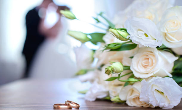 pantreytikan-prin-ligo-kairo-tora-pairnoyn-diazygio-chorise-1-ap-amp-8217-ta-pio-tairiasta-zeygaria-diasimon-ellinon-282383