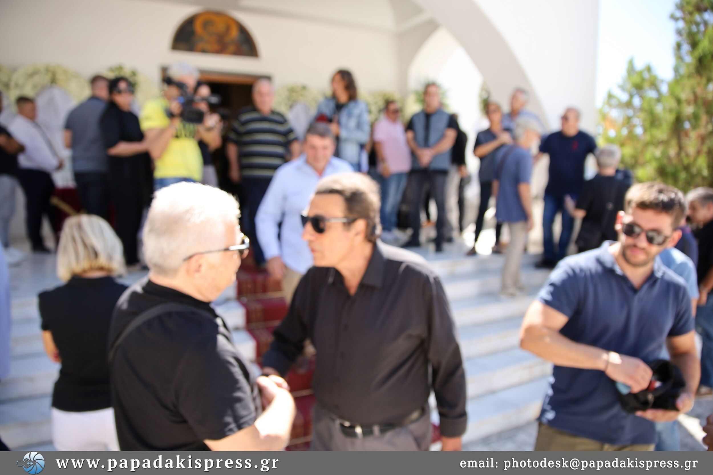 Κηδεύτηκε ο Κώστας Καρουσάκης 