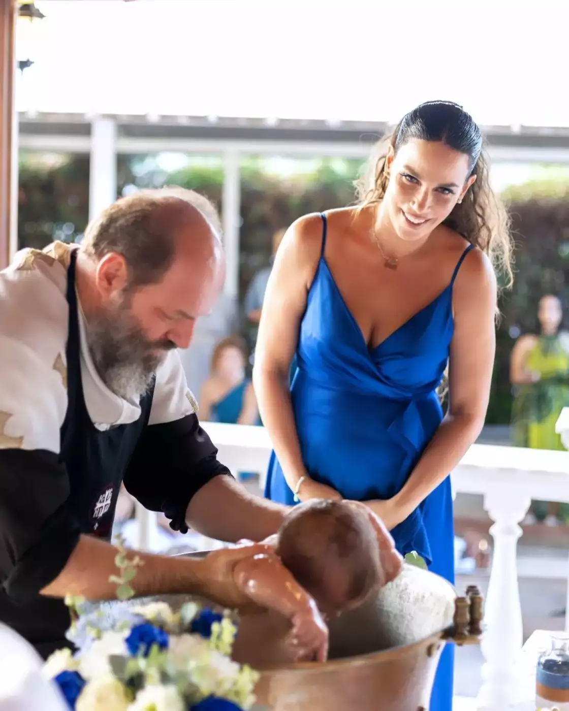 Η Κατερίνα Στικούδη βάφτισε τον δεύτερο γιο της