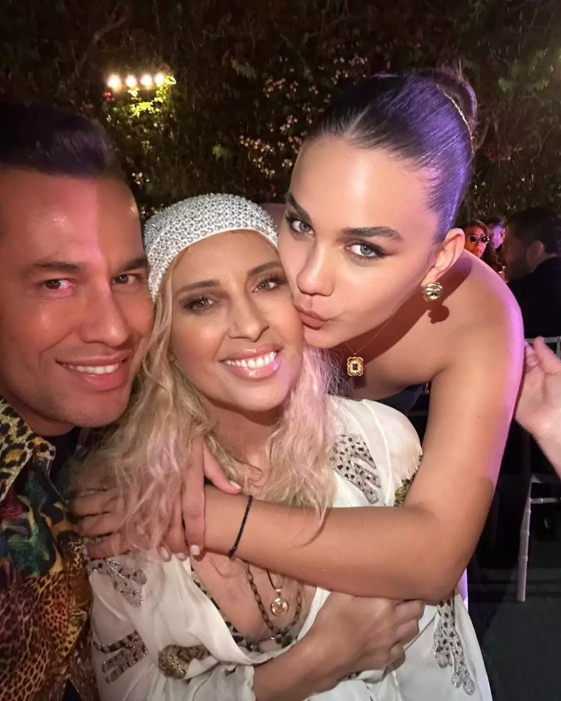 Βικτώρια Δέλλα και Γωγώ Μαστροκώστα