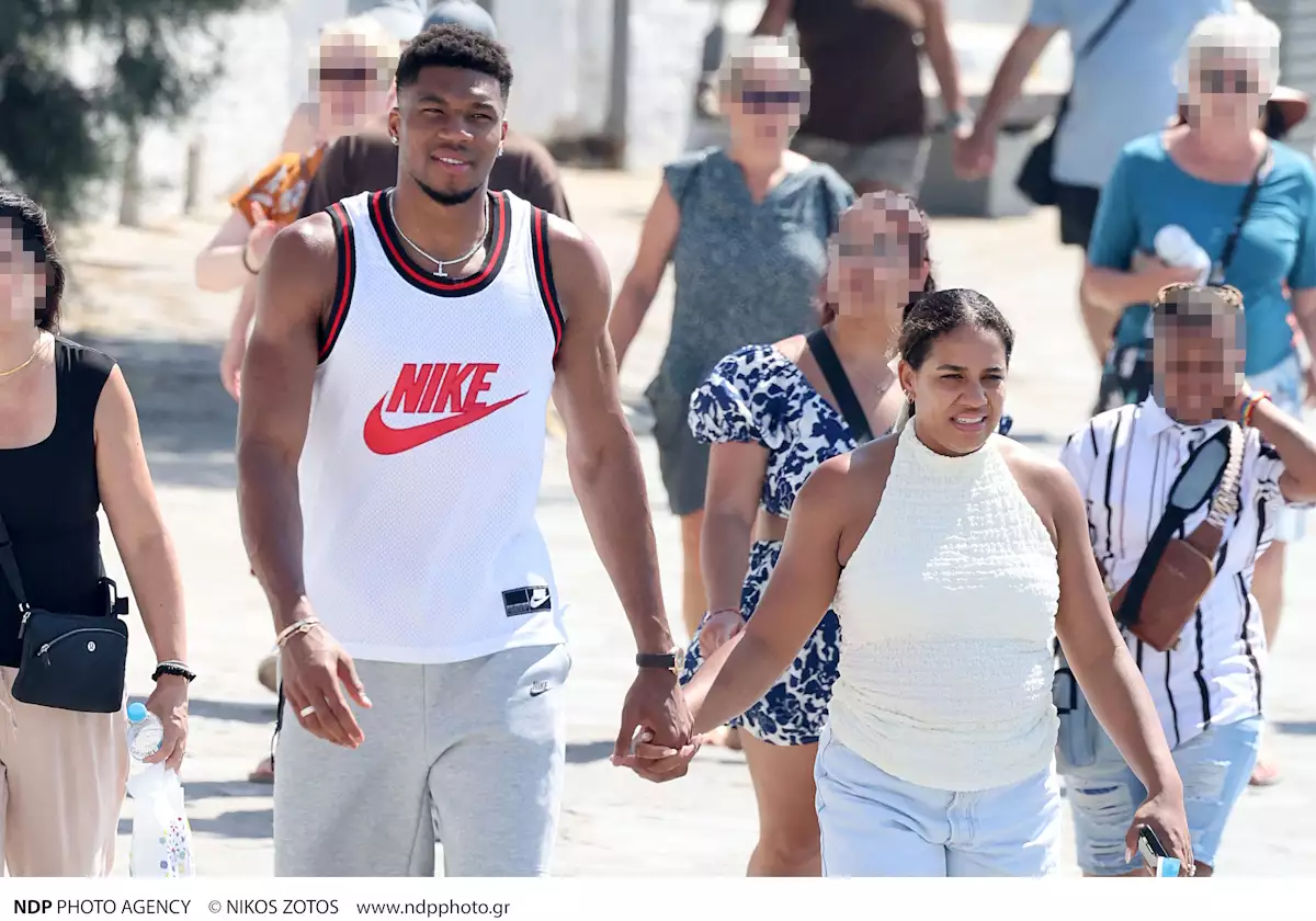 Ο Γιάννης Αντετοκούνμπο άφησε 3.000 ευρώ φιλοδώρημα 