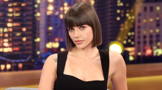 diochnoyn-apo-tin-ellada-tin-marigkona-synelifthi-apo-tin-asfaleia-amp-8211-den-diethete-ta-aparaitita-eggrafa-paramonis-sti-chora-323167