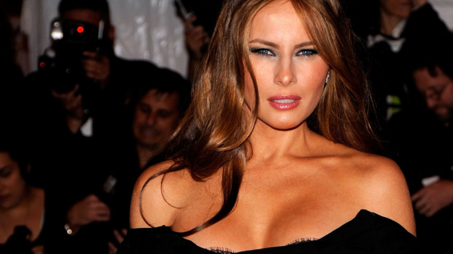 etsi-itan-i-pio-diasimi-gynaika-toy-kosmoy-sta-niata-tis-entalos-agnoristi-se-fotografies-poy-dierreysan-321476