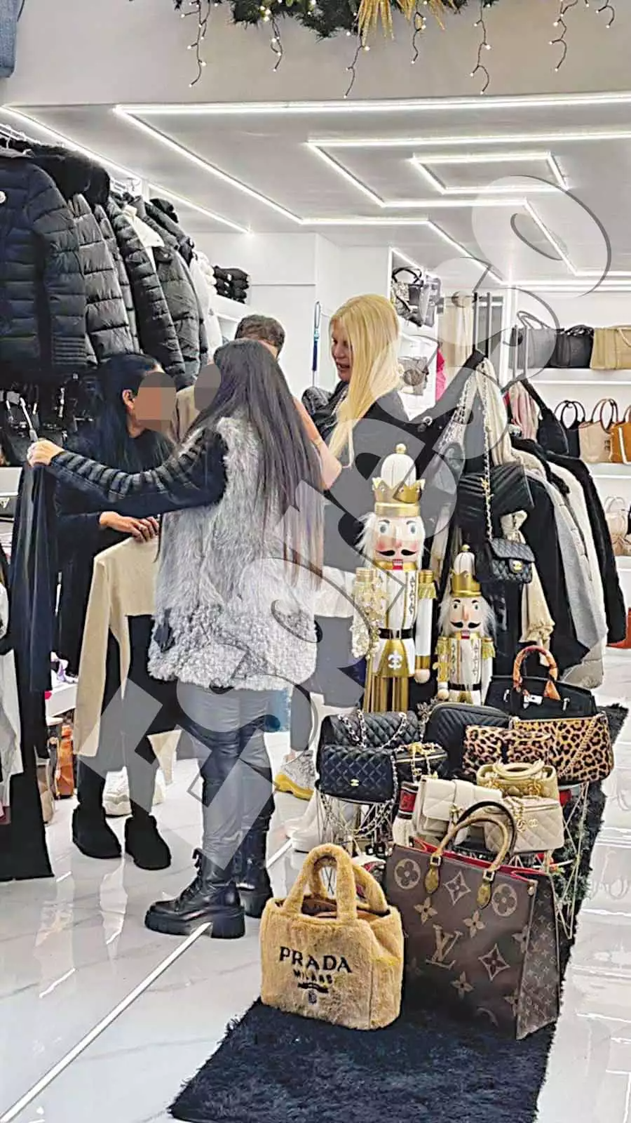 Η Μαρίνα Σταυράκη για τις τσάντες ρέπλικα 