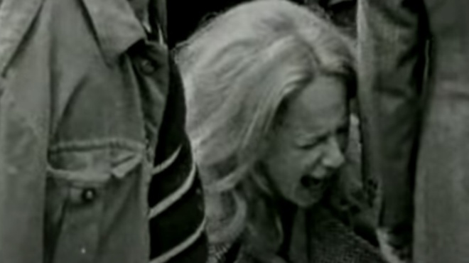 den-einai-apo-tin-kideia-tis-karezi-i-foto-o-sparagmos-tis-alikis-gia-enan-antra-o-thanatos-poy-tin-dielyse-amp-038-i-kideia-poy-amp-8230-katerreyse-343095