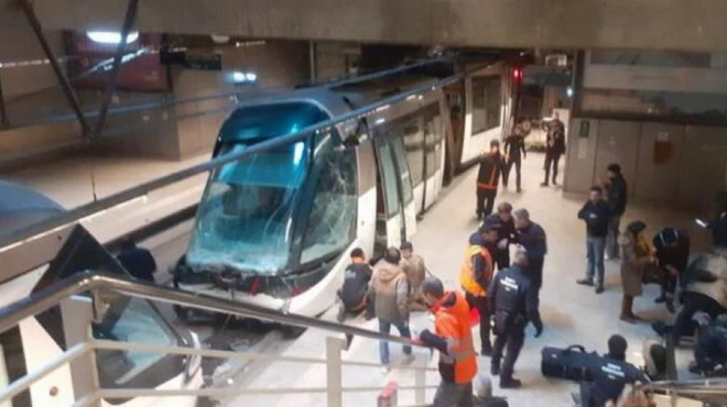 ektakto-tora-sygkroystikan-tram-metaxy-toys-anafores-gia-dekades-traymaties-fovoi-gia-nekroys-338446