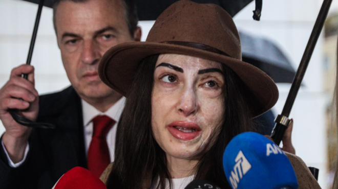 ektakto-ta-amp-8230-echase-i-ioanna-paliospyroy-mesa-sto-dikastirio-amp-8211-i-efi-kakaratzoyla-tis-zitise-sygnomi-kai-paraitithike-apo-tin-efesi-gia-meiosi-tis-poinis-tis-339672