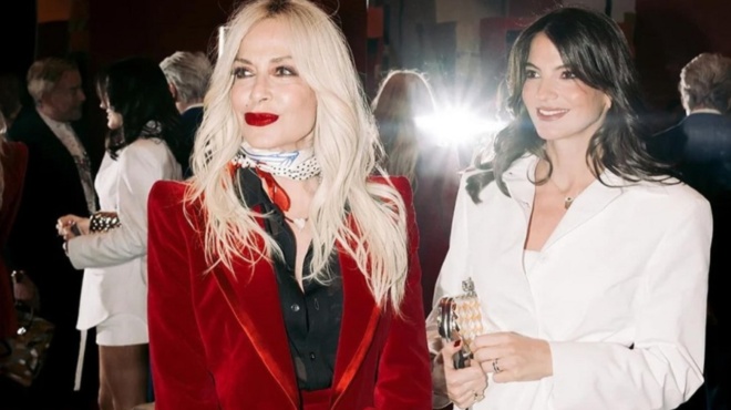stin-italia-i-dimitra-koysta-proetoimasies-gia-ti-mythiki-vaptisi-toy-gioy-tis-me-ti-nona-anna-vissi-oloi-milane-gia-to-no1-event-toy-amp-8217-25-339439