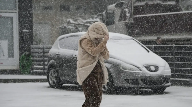 teleytaio-deltio-kairoy-tora-etoimasteite-tis-epomenes-30-ores-ektakti-proeidopoiisi-gia-aytes-tis-6-pasignostes-megales-poles-amp-8211-anakoinothike-apagoreysi-kykloforias-338965