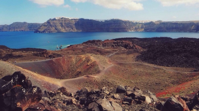 ifaisteio-santorinis-tora-i-gi-vgazei-atmoys-amp-8211-myrizei-theiafi-amp-8211-amp-8220-pagomara-amp-8221-stoys-epistimones-345603