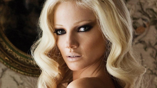 pseytiko-malli-mechri-tin-mesi-pio-adynati-apo-pote-agnoristi-simera-i-tzoylia-alexandratoy-amp-8211-i-eikona-poy-kanei-ton-gyro-toy-diadiktyoy-345885