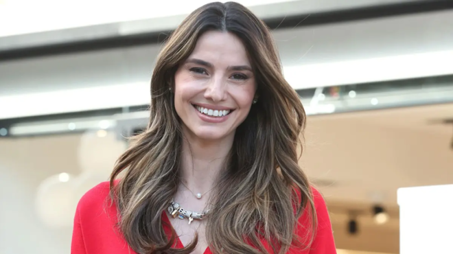 giannis-karavasanis-poios-einai-o-architektonas-poy-tha-xanapantreytei-i-iliana-giati-eichan-chorisei-pos-ta-xanavrikan-kai-giati-den-menoyn-mazi-349992