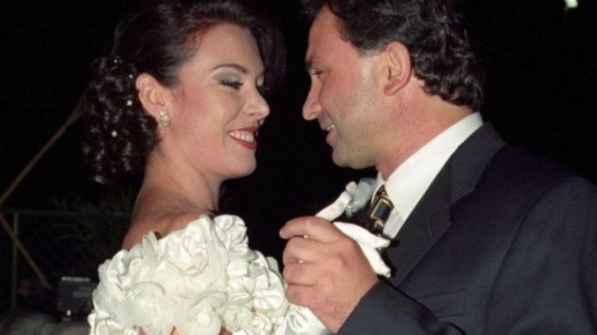 tatiana-stefanidoy-o-agnostos-1os-gamos-me-pasignosto-epicheirimatia-to-diazygio-to-amp-8230-xylo-i-anorexia-amp-038-i-mera-poy-gnorise-to-niko-tis-348463