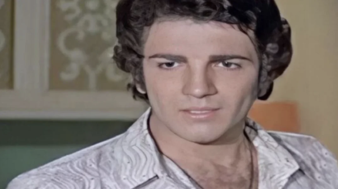 dakrya-kai-vary-penthos-nekros-enas-apo-toys-pio-agapimenoys-ellines-ithopoioys-echei-paixei-stin-tainia-poy-oloi-echoyme-dei-346762