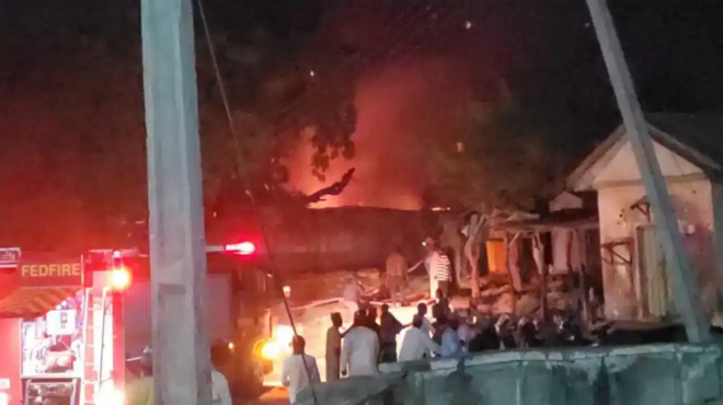 giati-thee-moy-amp-8230-asyllipti-tragodia-se-scholeio-kaikan-zontana-17-paidia-tin-ora-poy-koimontoysan-amp-8211-se-katastasi-sok-o-dieythyntis-345944