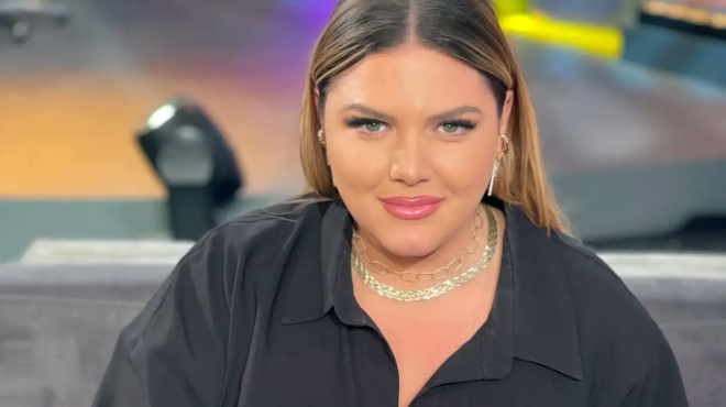 danai-mparka-evale-magio-pire-fora-kai-voytixe-me-fora-sta-pagomena-nera-toy-alimoy-amp-8220-pame-ki-o-theos-voithos-amp-8221-354310