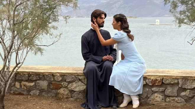 agios-erotas-to-tpagiko-telos-toy-nikolaoy-poy-tha-amp-8220-pagosei-amp-8221-toys-tiletheates-etsi-oloklnronetai-o-rolos-toy-sti-seira-357689