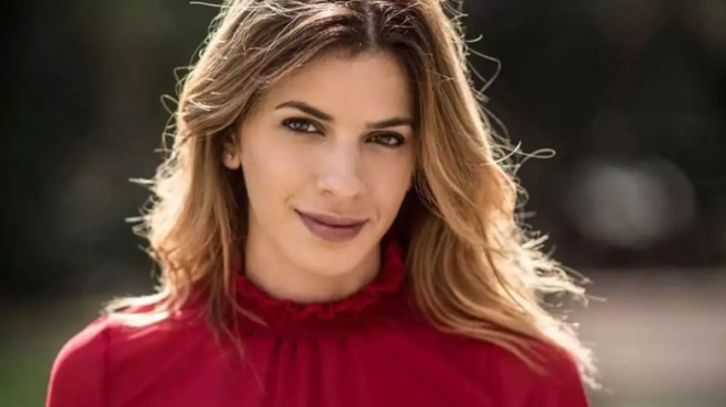 anakoinose-on-air-ton-chorismo-tis-stin-ekpompi-diazygio-gia-pasignosti-ellinida-ithopoio-meta-apo-4-chronia-gamoy-kai-mia-kori-356050