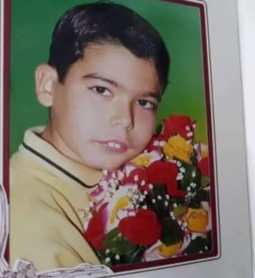 Η παιδική φωτογραφία του Κώστα Σλούκα