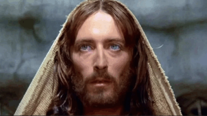 tin-esvisan-apo-pantoy-i-koryfaia-skini-toy-iisoy-apo-ti-nazaret-poy-kopike-sto-montaz-kai-giati-de-tha-ti-doyme-pote-stin-tileorasi-367870